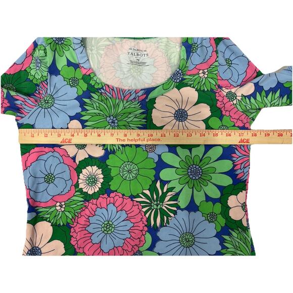 TALBOTS Tee Cotton Spandex Women's Floral Top Casual Summer Resort Everyday MP - Picture 2 of 6